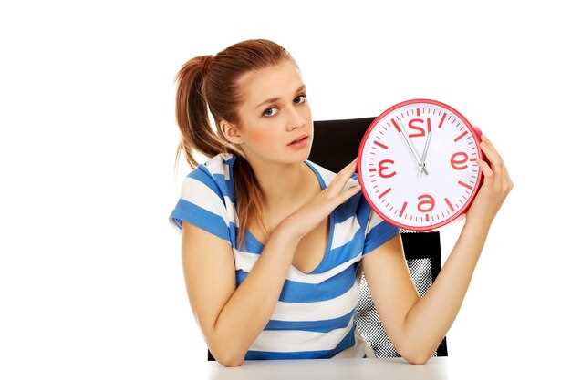 12 Signs She’s Not Into You – Stop Wasting Your Time