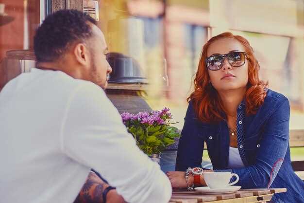 Dating a Celebrity – Can It Work? Insights from PR Pro and a Therapist
