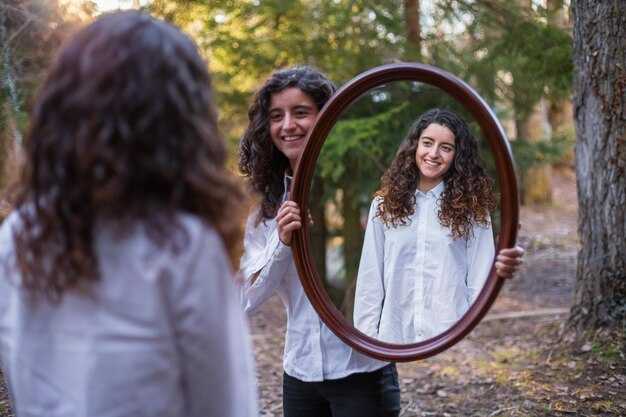 Daily Gratitude Journal: 5-minute evening routine to name three things you’re grateful for