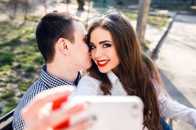 How to Create Compelling Dating Profile Pictures That Attract More Matches