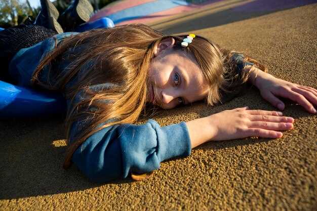 How To Make a Girl Fall For You – 20 Simple Strategies