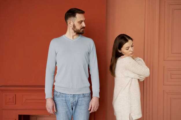 Spotting Early Signs of Diminished Closeness in Daily Life