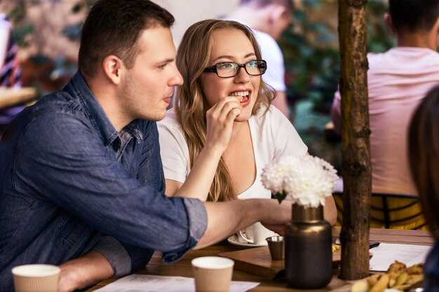 Bio Crafting: Create a Short Hook That Clarifies Your Intent