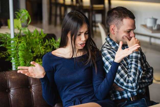 20 Healthy Boundaries in Relationships and How to Build Them